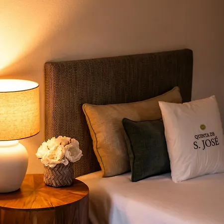 Quinta De S. Jose - *