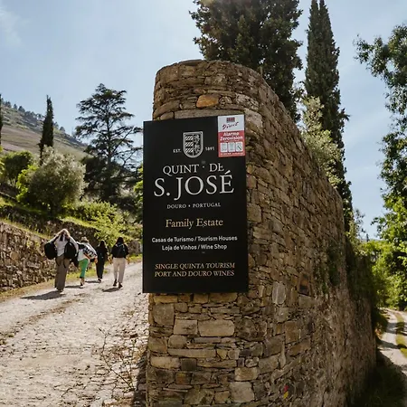 Quinta De S. Jose - 4* Ervedosa do Douro