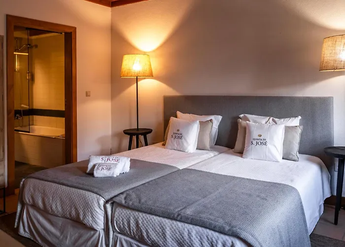 Quinta De S. Jose - Pensión 4*